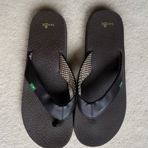 Sanuk flip flops